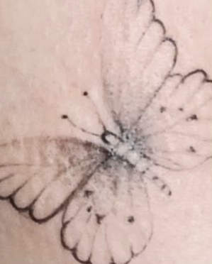 tatuajes de línea fina en Bilbao